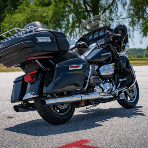 2018 Harley-Davidson® Ultra Limited FLHTK thumb 2