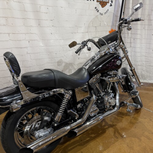 2004 Harley-Davidson® Wide Glide Vivid Black thumb 3