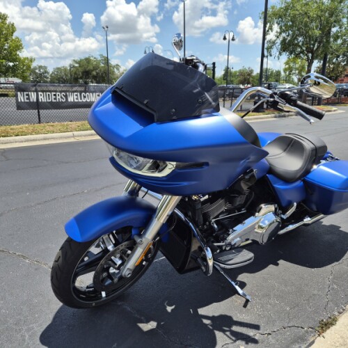 FLTRX 2026 Road Glide® thumb 1