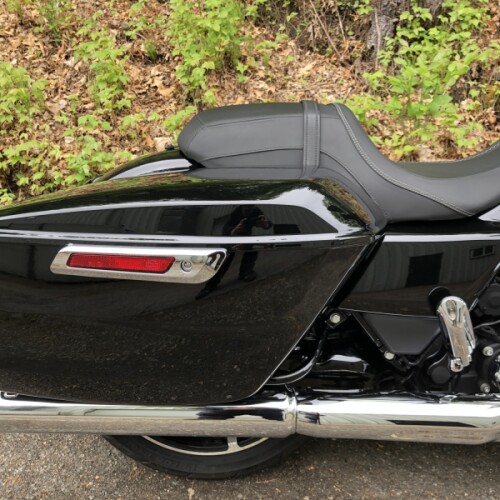 2024 Harley-Davidson® Street Glide® Vivid Black thumb 2