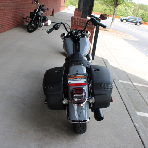 2026 Harley-Davidson® Heritage Classic Dark Billiard Gray Black Solo Cast Wheels thumb 1
