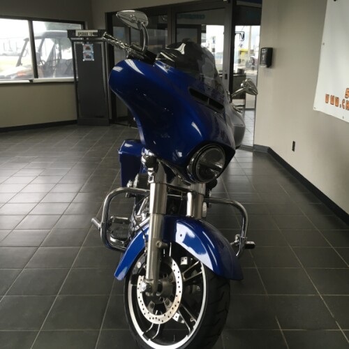 Street Glide® thumb 2
