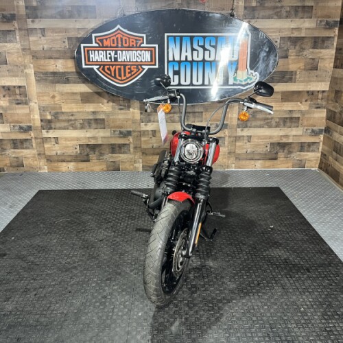 2023 Harley-Davidson® Street Bob® 114 Redline Red thumb 3