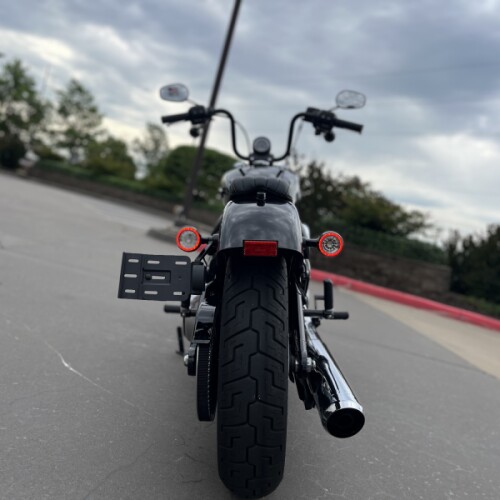 2025 Harley-Davidson® FXBB Street Bob® Vivid Black 039585 thumb 1