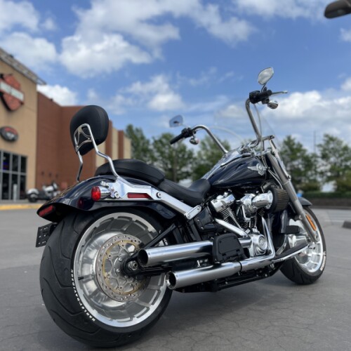 2019 Harley-Davidson® FLFBS Fat Boy® 114 Midnight Blue 043722 thumb 2