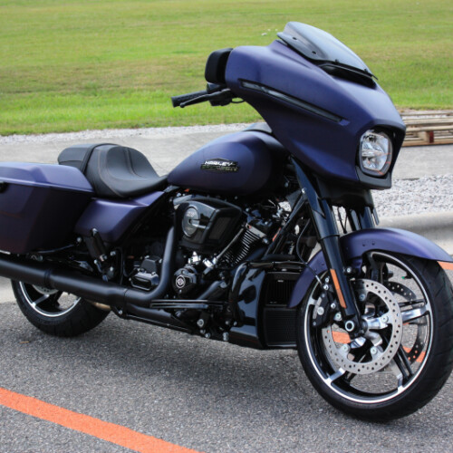 2025 Harley-Davidson® Street Glide® FLHX thumb 3
