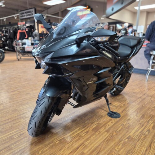 2018 Kawasaki Ninja® H2™ SX SE thumb 1