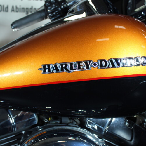 2015 Harley-Davidson® Ultra Limited FLHTK thumb 1