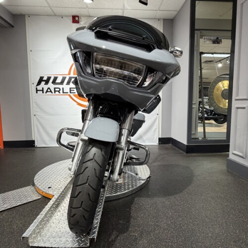 2026 Harley-Davidson® Road Glide® FLTRX thumb 2