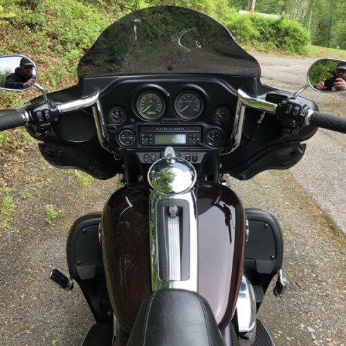 2011 Harley-Davidson® Electra Glide® Ultra Classic® Two-Tone Merlot Sunglo/Vivid Black thumb 0