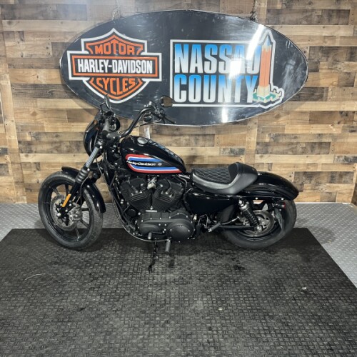 2019 Harley-Davidson® Iron 1200™ Vivid Black thumb 1