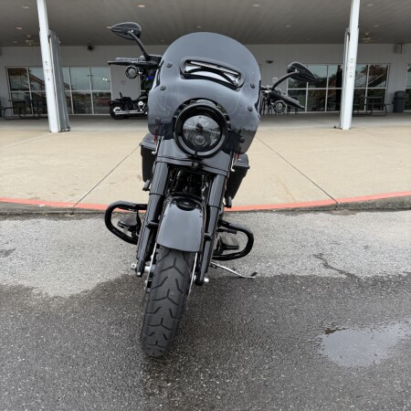 2024 Harley-Davidson® Road King® Special Vivid Black thumb 0