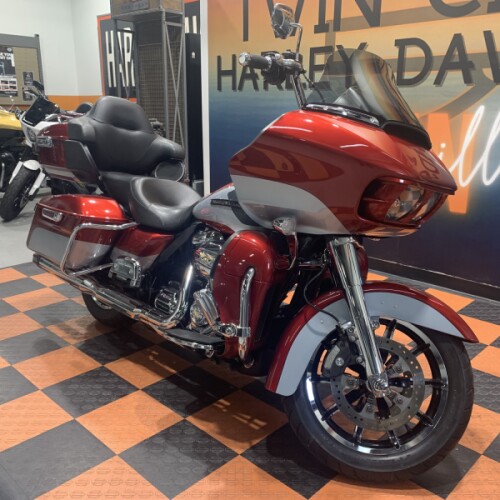 2019 Harley-Davidson Road Glide Ultra FLTRU thumb 2