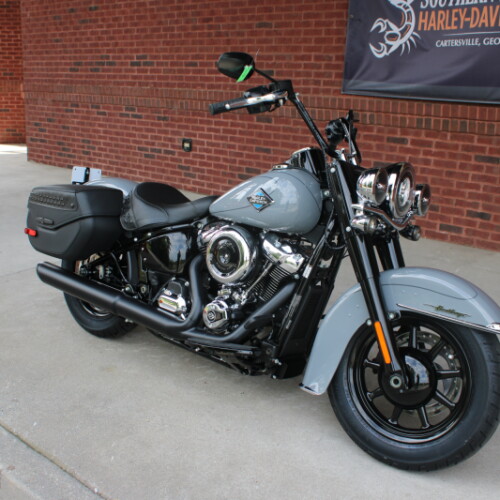 2026 Harley-Davidson® Heritage Classic Dark Billiard Gray Black Solo Cast Wheels thumb 3