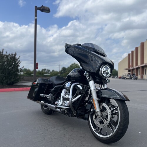 2014 Harley-Davidson® FLHXS  Street Glide® Special BLACK 654952 thumb 3