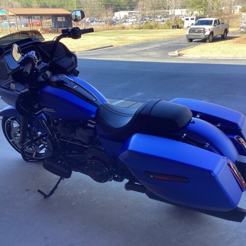 2026 Harley-Davidson® Road Glide® Aurora Blue Denim Black Trim thumb 0