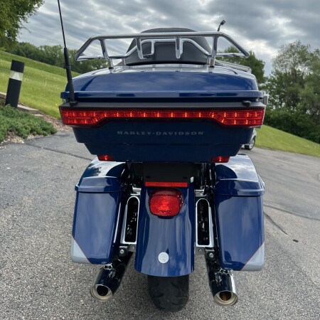2023 Harley-Davidson® Ultra Limited Bright Billiard Blue/Billiard Gray thumb 0