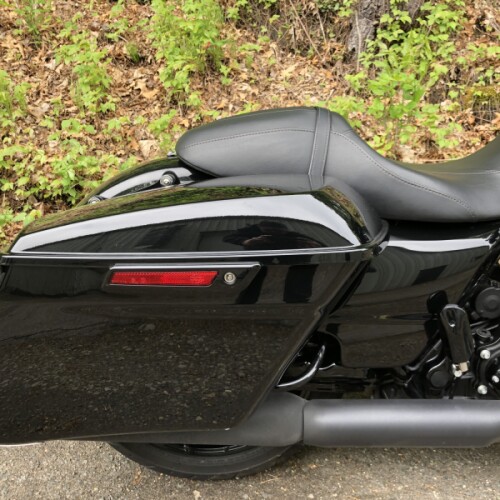 2022 Harley-Davidson® Street Glide® Special Vivid Black - Black Finish thumb 2