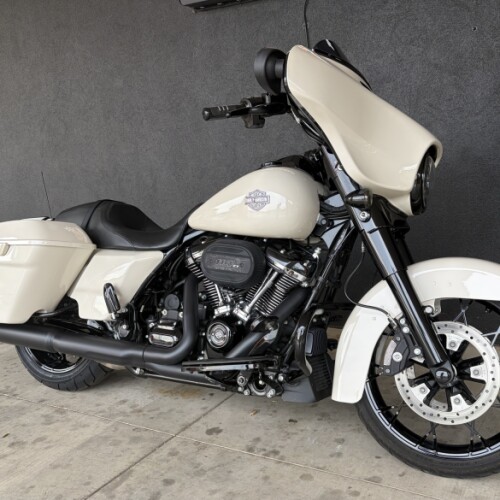 FLHXS 2022 Street Glide® Special thumb 3