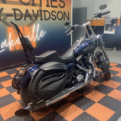 2010 Harley-Davidson Road King FLHR thumb 3