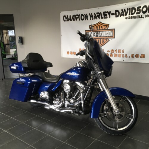 Street Glide® thumb 1