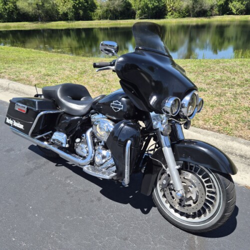FLHTC 2009 Electra Glide® Classic thumb 2