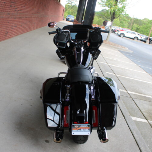 2026 Harley-Davidson® Road Glide® Vivid Black Chrome Trim thumb 1