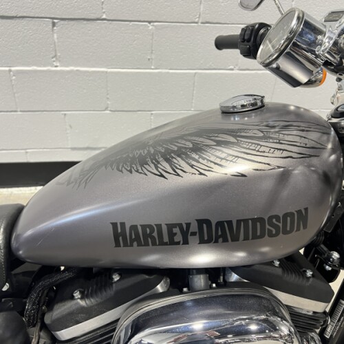 2016 Harley-Davidson® 1200 Custom Charcoal Pearl XL1200CP thumb 3