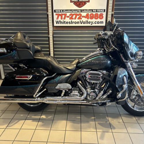 2015 H-D FLHTKSE CVO™ Ultra Limited 110ci thumb 3