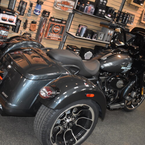 FLTRT 2026 Road Glide 3 thumb 2