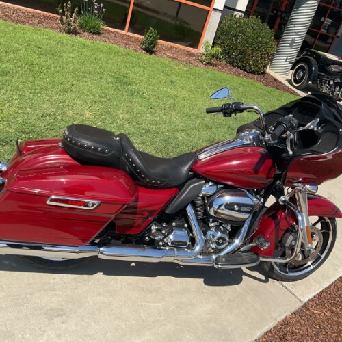 FLTRX 2020 Road Glide® thumb 3