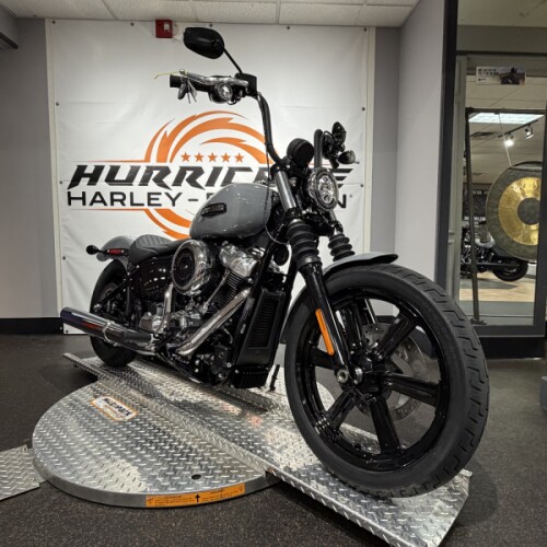 FXBB 2026 Street Bob® thumb 3