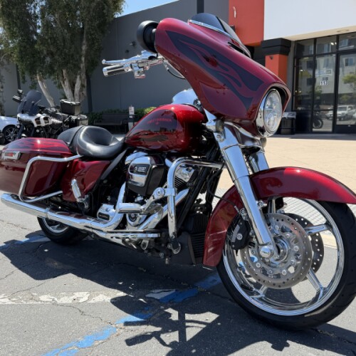 2017 Harley-Davidson Street Glide Special thumb 1