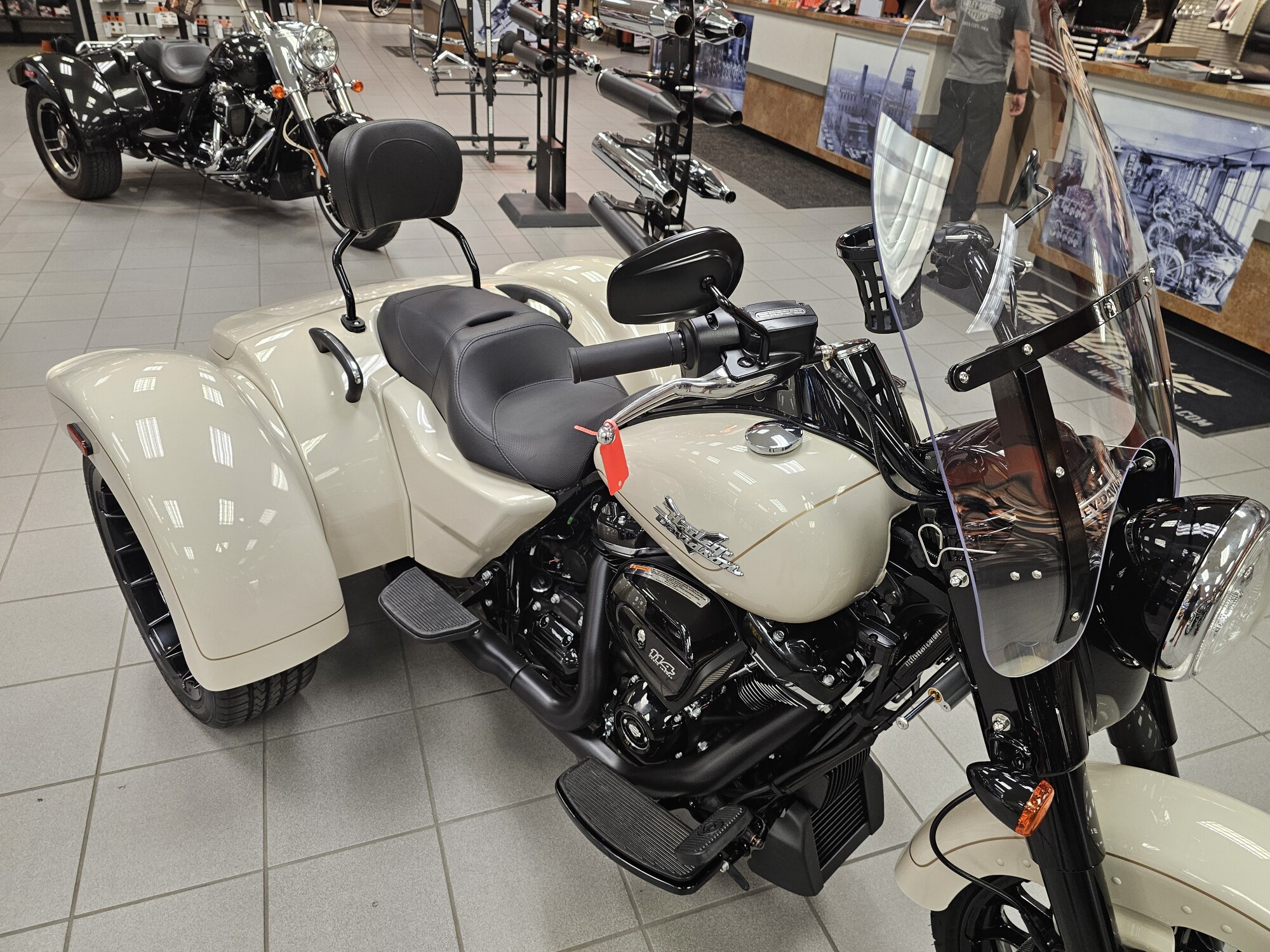 FLRT 2023 Freewheeler®, photo 15
