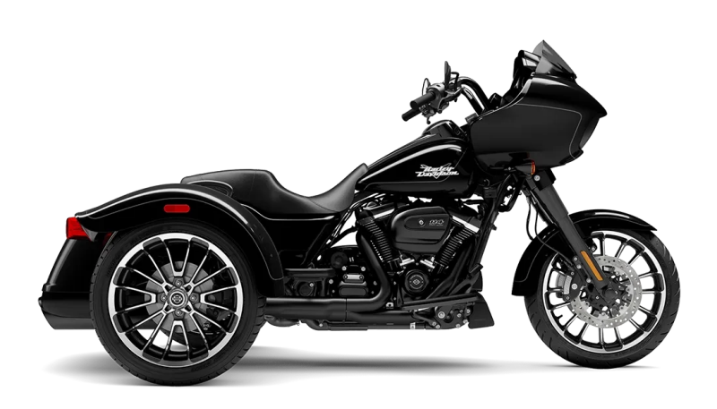 2024 Harley-Davidson® Road Glide® 3 Vivid Black - Black Finish