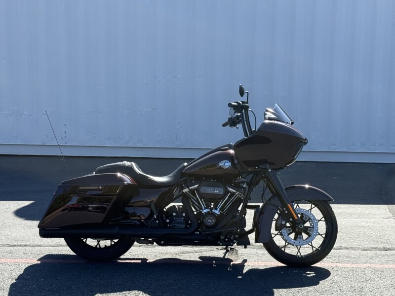 FLTRXS 2021 Road Glide® Special