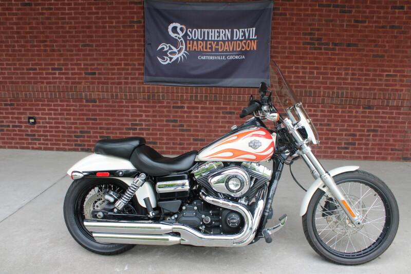 2014 Harley-Davidson® Wide Glide® Morocco Gold Pearl