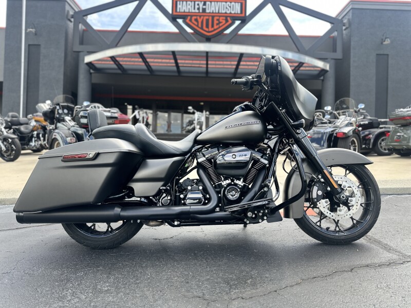 FLHXS 2020 Street Glide® Special