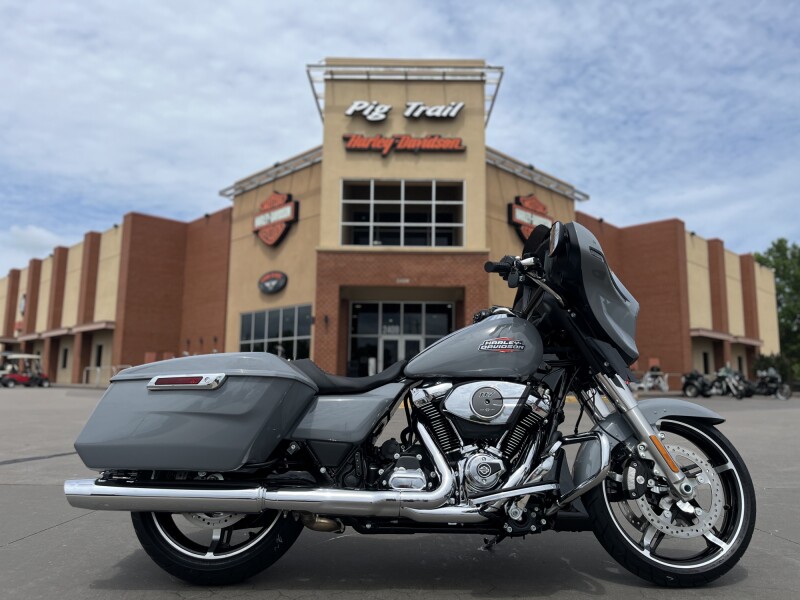 2026 Harley-Davidson® FLHX Street Glide® DRK BILIARD GRY