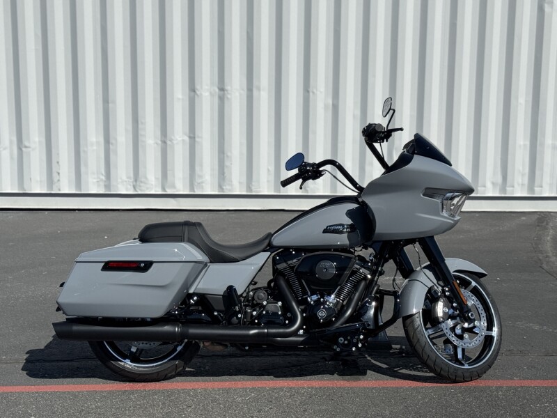 FLTRX 2026 Road Glide®