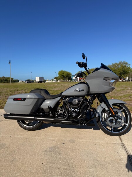 FLTRX 2026 Road Glide®