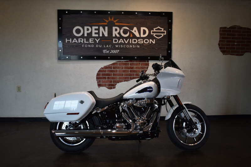 2026 Harley-Davidson® Low Rider® ST White Onyx Pearl Chrome Trim