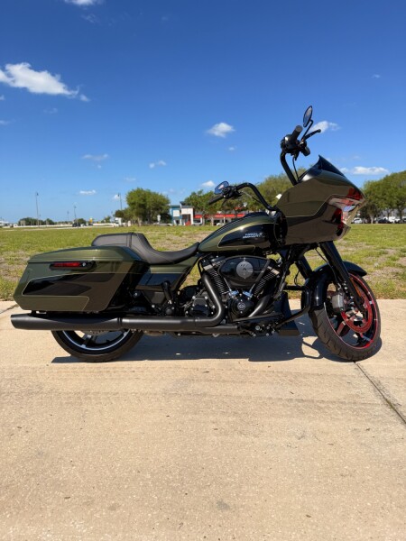 FLTRX 2026 Road Glide®