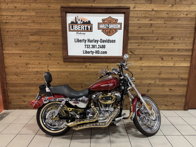2009 Harley-Davidson® 1200 Custom Red Hot Sunglo XL1200C