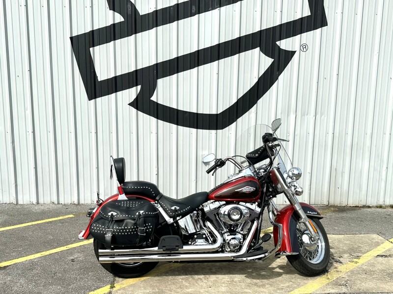 2013 Harley-Davidson® Heritage Softail® Classic Two-Tone Candy Orange/Beer Bottle