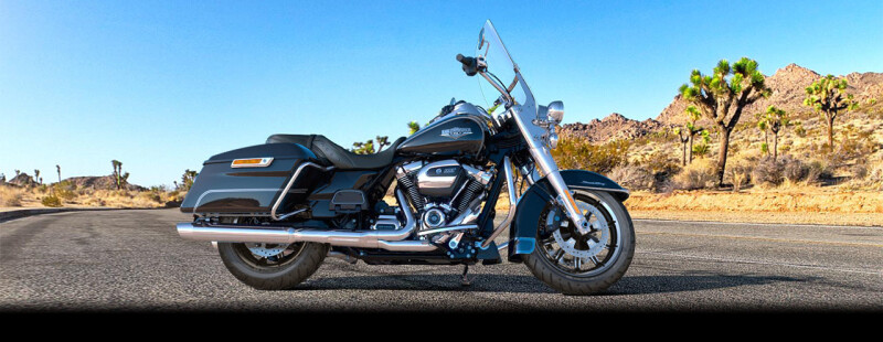 2017 Harley-Davidson® Road King® Vivid Black