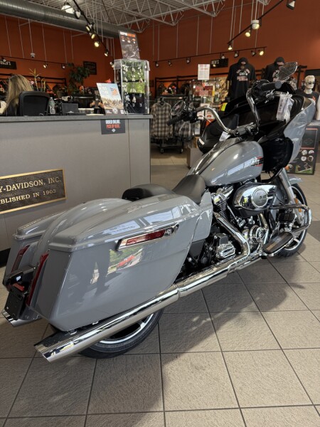 FLTRX 2026 Road Glide®