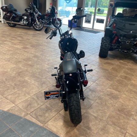  2020 Harley-Davidson® Street Bob® thumb 1
