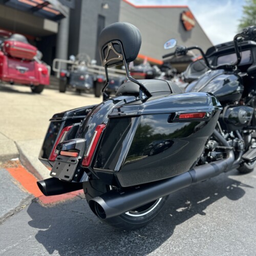 FLTRX 2026 Road Glide® thumb 2