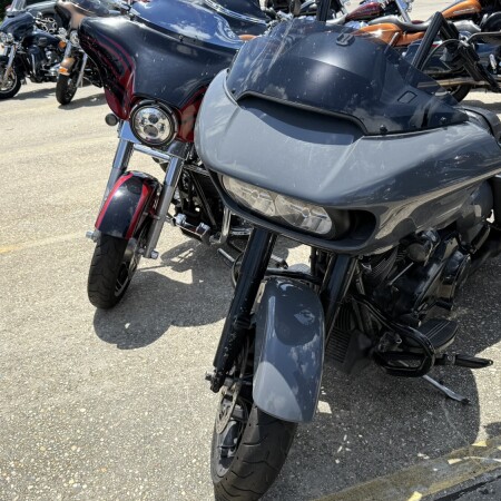 2022 Harley-Davidson® Road Glide® Special thumb 2